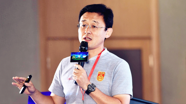 包含海选未来从未培养出国脚？孙继海回应：网友不懂球，我在种下种子的词条