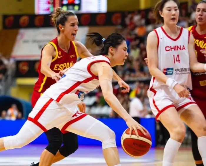 创历史!澳大利亚击败日本女篮亚洲杯首夺冠