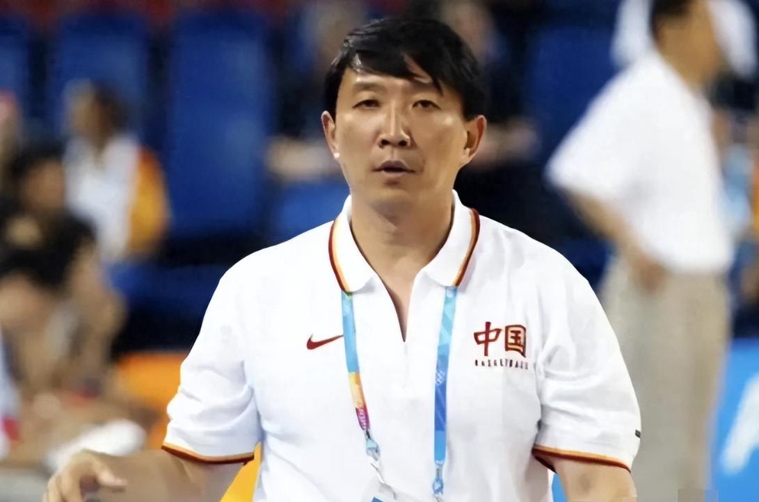 杨毅谈李梦无缘亚洲杯:宫鲁鸣无任何私欲